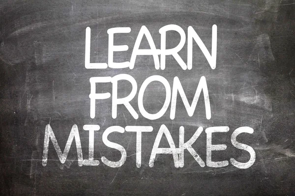 Aprenda com erros em um quadro-negro — Fotografia de Stock