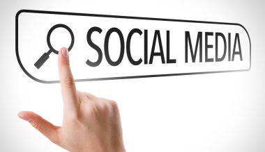 Sosyal medya arama çubuğunda yazılı