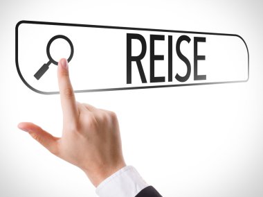 Arama çubuğunda yazılmış seyahat