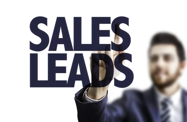 Geschäftsmann zeigt auf den Text — Stockfoto