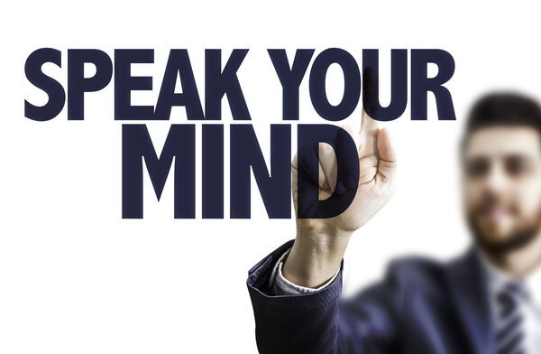 Деловой человек указывая текст
