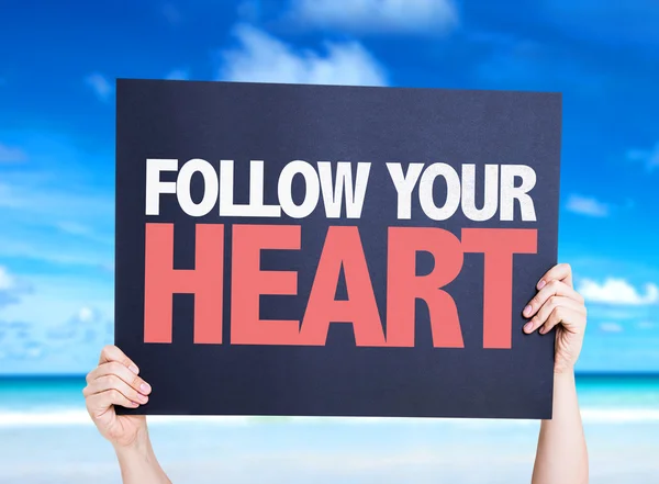 Kövesse az Your Heart kártya — Stock Fotó