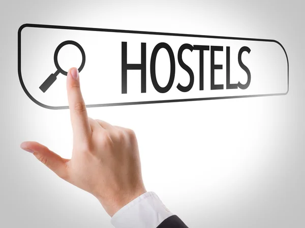 Geschreven in de zoekbalk op Hostels.com — Stockfoto