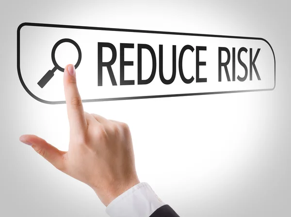 Reduce Risk written in search bar — Stock Photo, Image