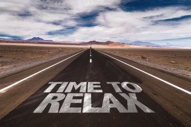 Relax vakti ıssız yolda