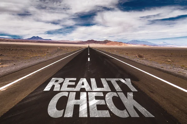 Reality Check on desert road — Stock Photo, Image