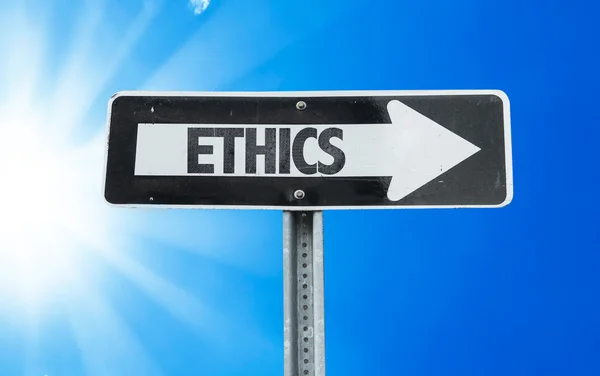 Ethics direction sign — Stock Photo, Image