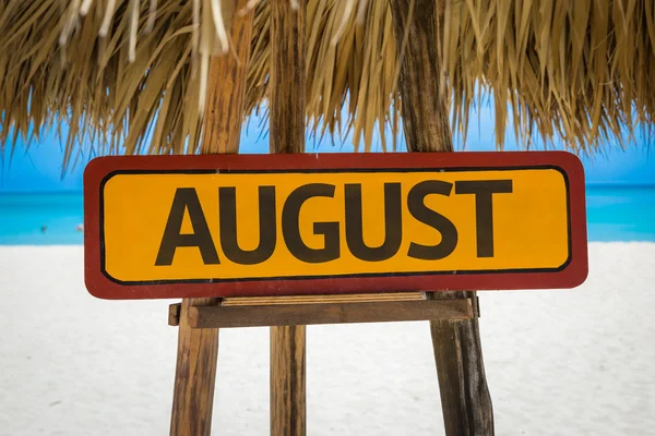 Signo de texto agosto — Foto de Stock