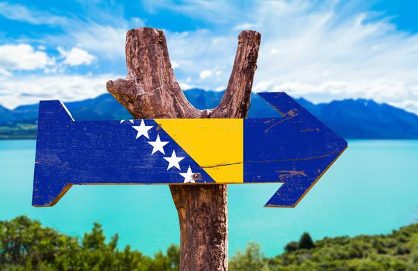 Bosnien och Hercegovinas flagga träskylt — Stockfoto
