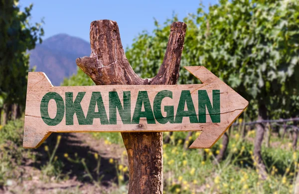 Деревянный знак Оканагана — стоковое фото