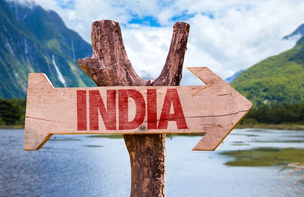Індія дерев'яні знак — стокове фото