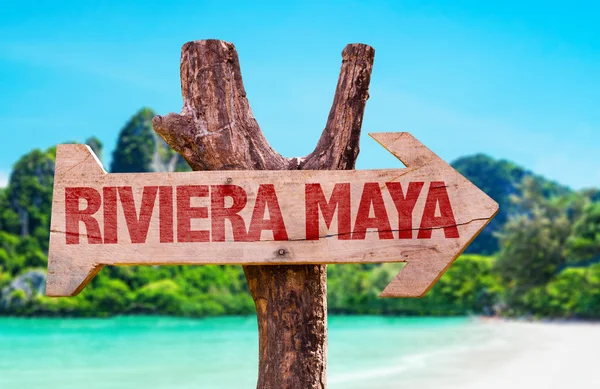 Drewniany znak Riviera Maya — Zdjęcie stockowe
