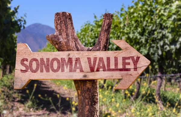 Sonoma Valley wooden sign — Stock Photo, Image