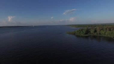 Manaus evlerde yüzen