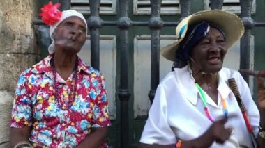 Puro sigara Kübalılar