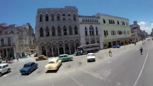 Οδήγηση στην Παλιά Αβάνα, Κούβα — Αρχείο Βίντεο
