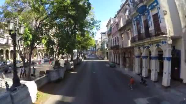 Вождение в Гаване, Куба — стоковое видео