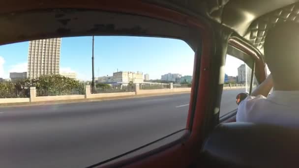 Guidare a L'Avana, Cuba — Video Stock