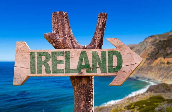 アイルランドの木製看板 — ストック写真