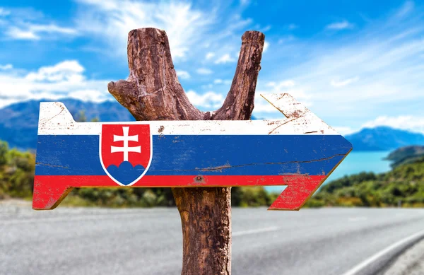 Slovakien flagga träskylt — Stockfoto