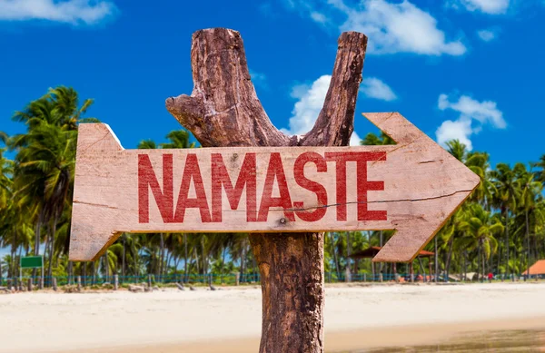 Namaste Holzpfeil — Stockfoto