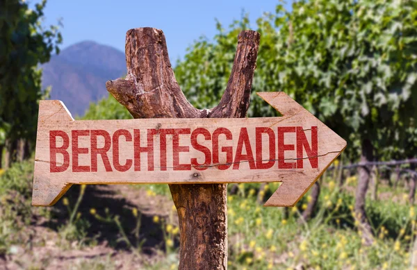 Berchtesgaden sinal de madeira — Fotografia de Stock