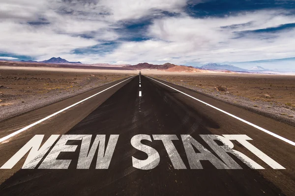 New Start written on road — Stock Photo, Image