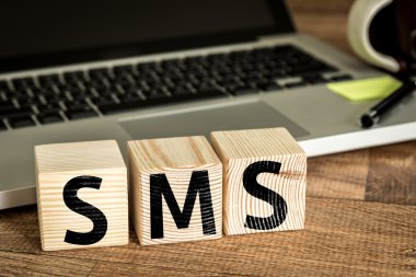 Küpleri yazılı Sms