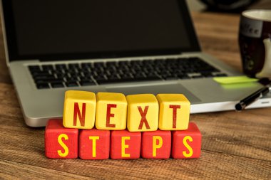 Sonraki adımlar küpleri yazılı