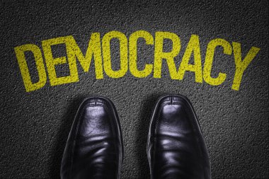 Metin ile katta ayakkabılar