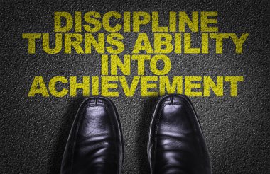 Metin ile katta ayakkabılar