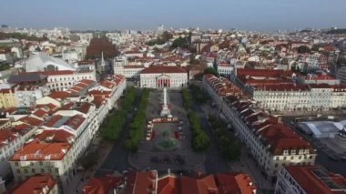 Lizbon'da Marques de Pombal Meydanı