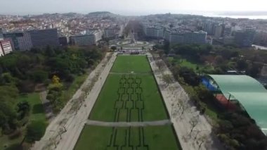 Lizbon'da Marques de Pombal Meydanı