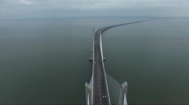 Lizbon 'daki Vasco da Gama Köprüsü