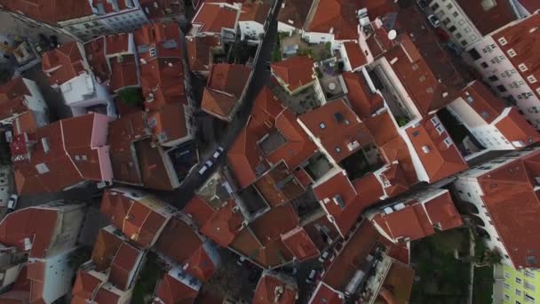 Luchtfoto van Alfama, Lissabon — Stockvideo