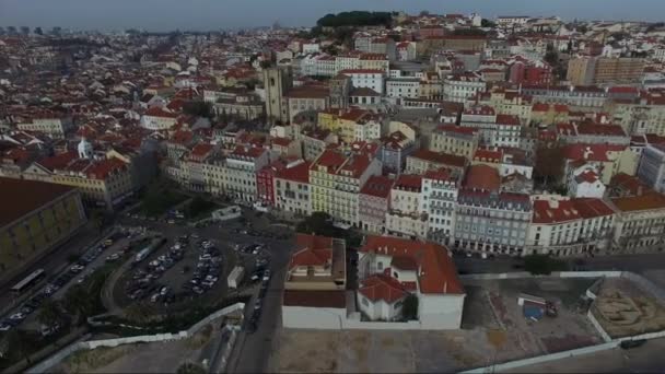 Luchtfoto van Alfama, Lissabon — Stockvideo