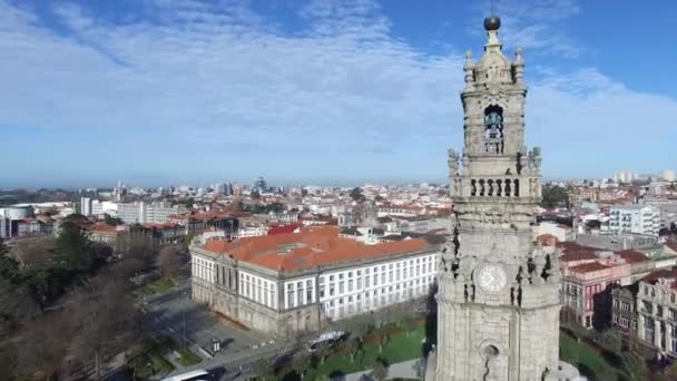 Stadhuis en stadsplein in Porto — Stockvideo