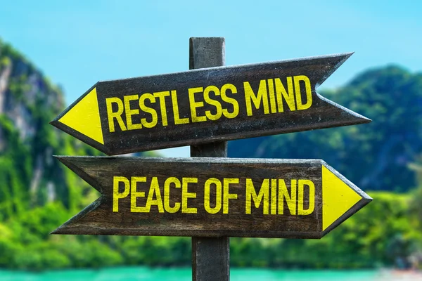 Mente inquieta - Señalización de paz mental — Foto de Stock