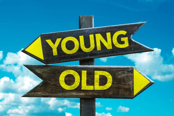 Young - Old signpost — Stock Photo, Image