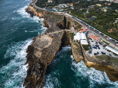 Boca Inferno, Cascais