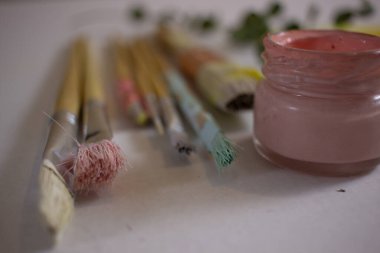 suluboya boya boya ve fırçalar ile yaratıcı atölye geçmişi