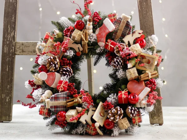 Décorations Noël Avec Branches Épinette Blanche Boules Jouets Noël — Photo