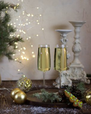 Kedilerle dolu bir yeni yıl.