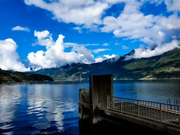 Old Concrete Pier Blue Fjord Background Eidfjord — Stock Photo, Image