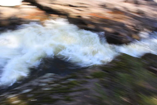 Vízesés Hegyekben Solbergfossen — Stock Fotó