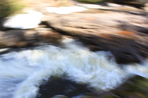 Wasser Fließt Über Felsen Solbergfossen — Stockfoto