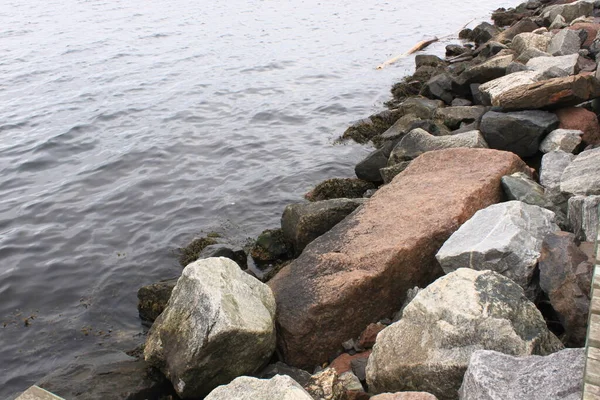 Kamienie Brzegu Morza Lysaker — Zdjęcie stockowe