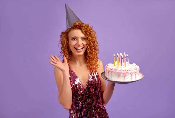 Cute Red Haired Woman Curls Shiny Dress Party Cap Holding — Stock Photo, Image