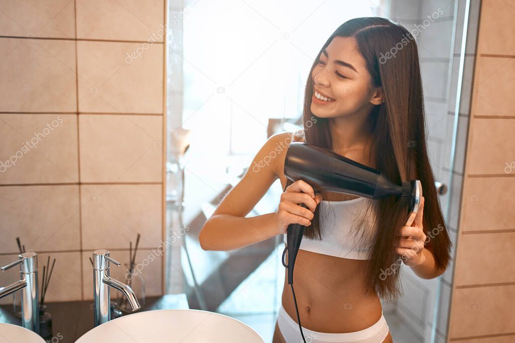 Coreana en ropa interior sale