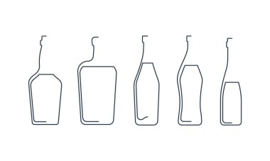 Şişe devamlı viski, likör, vermut, martini ve şarap beyaz arka planda doğrusal olarak. Katı, siyah, ince bir taslak. Modern düz stil grafik tasarımı. Logo elemanı çizimi. Contour içki sembolü